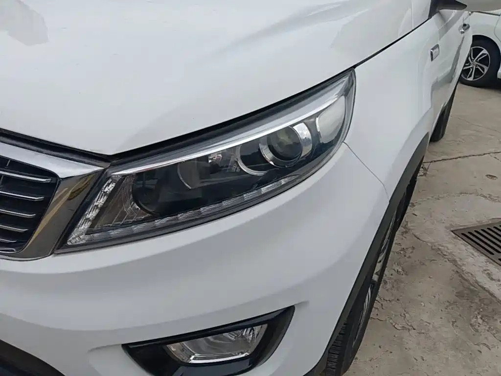 Kia Sportage — фото 24