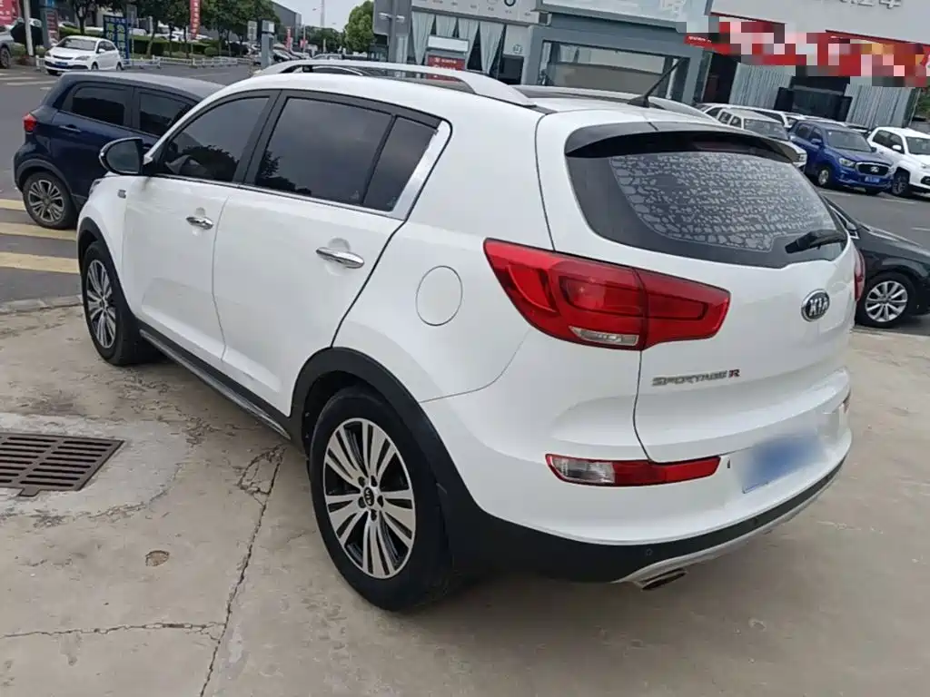 Kia Sportage — фото 5