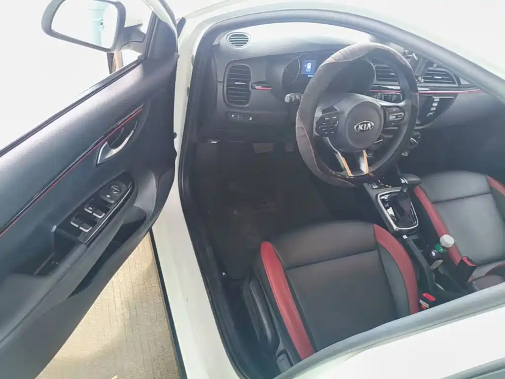 Kia KX Cross — фото 16