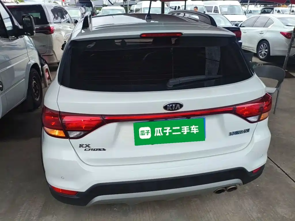 Kia KX Cross — фото 6