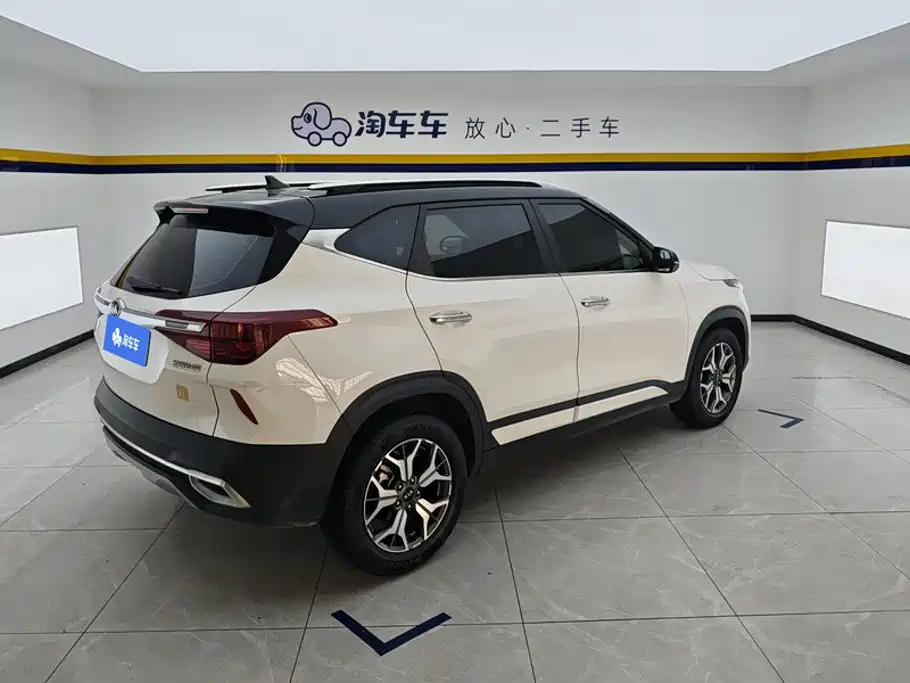 Kia KX3 — фото 3