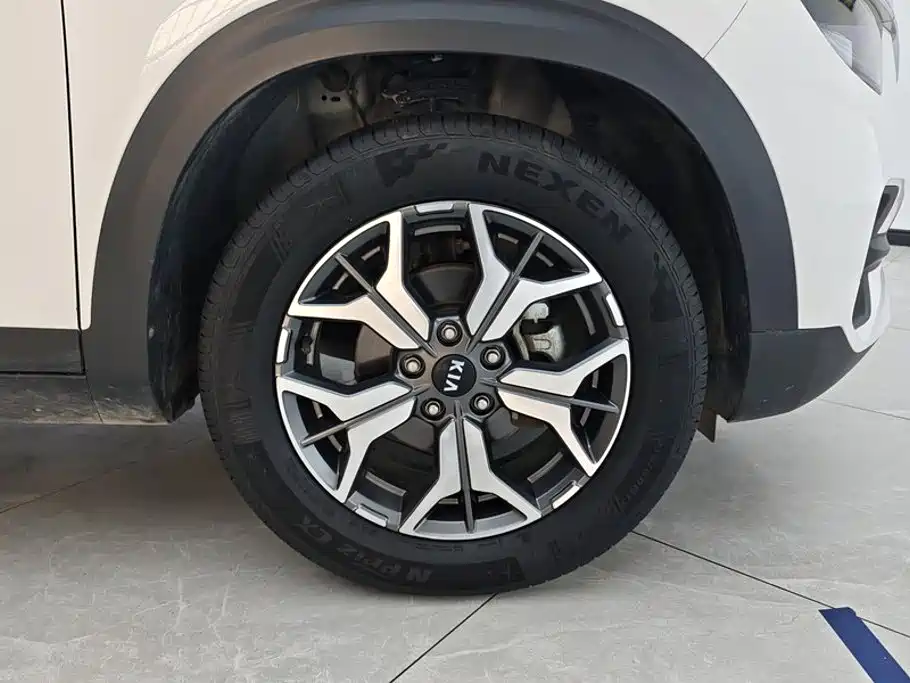 Kia KX3 — фото 6