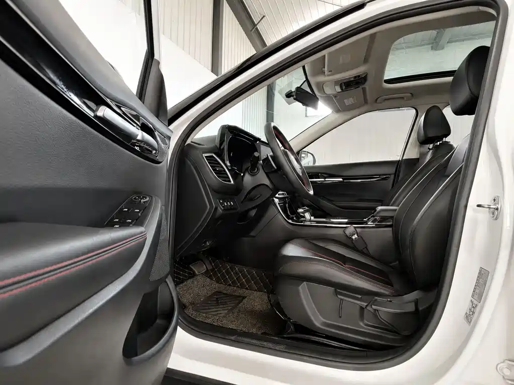 Kia KX3 — фото 15