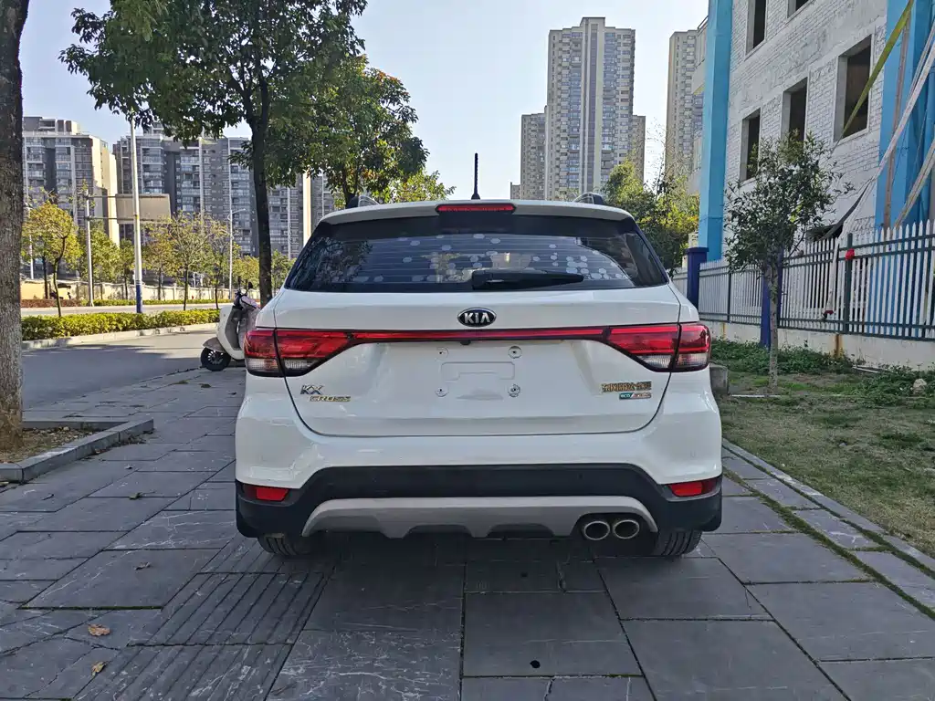 Kia KX Cross — фото 9