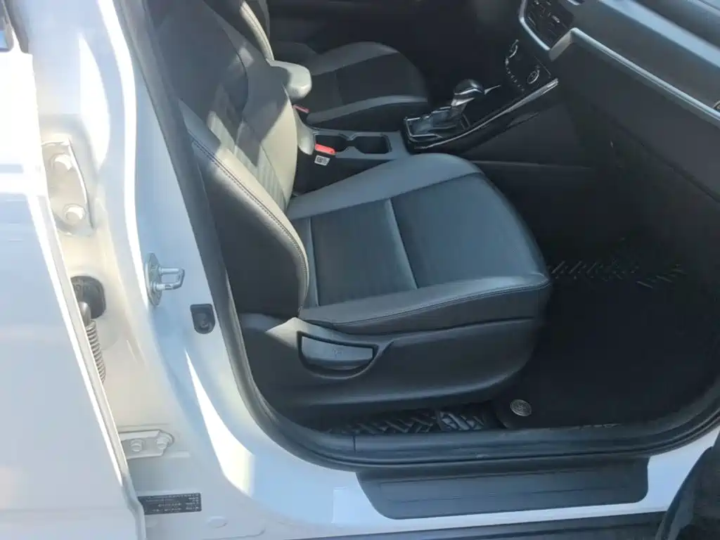 Kia Sportage — фото 25
