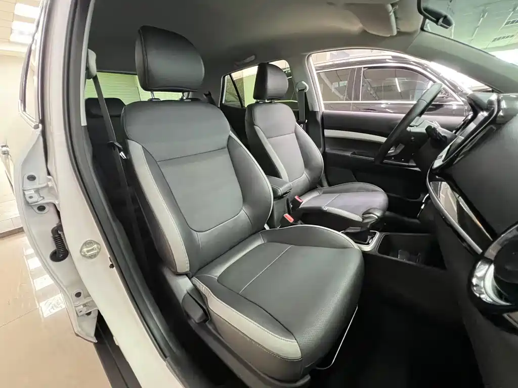 Kia KX1 — фото 21