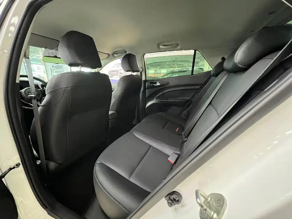 Kia KX1 — фото 7