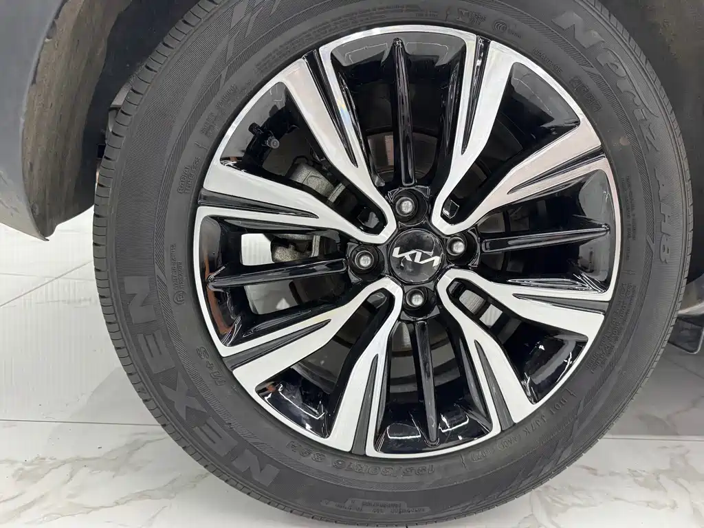 Kia KX1 — фото 25
