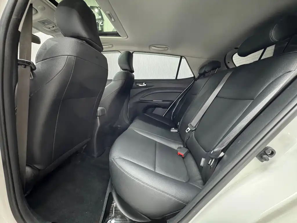 Kia KX1 — фото 10