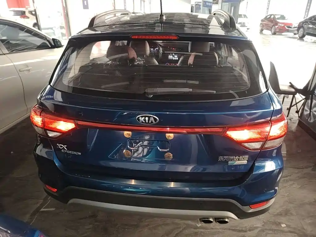 Kia KX Cross — фото 6