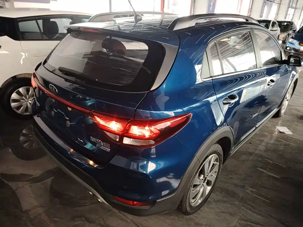 Kia KX Cross — фото 7