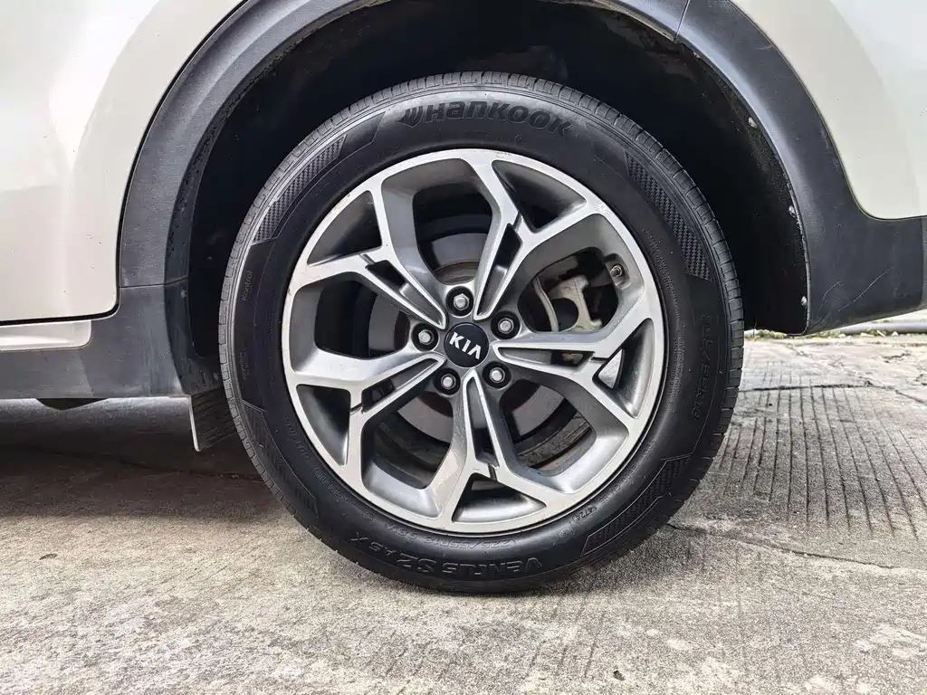 Kia KX5 — фото 14