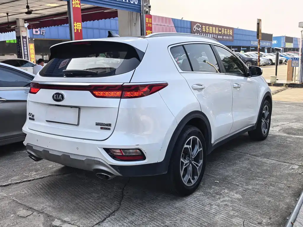 Kia KX5 — фото 22