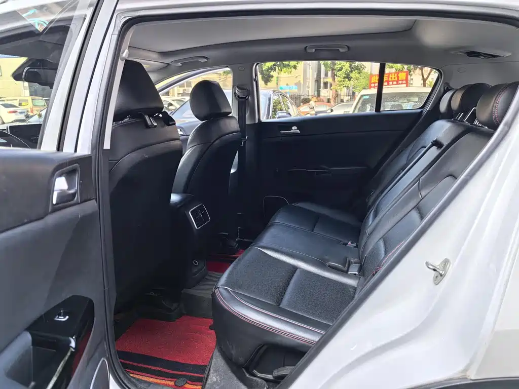 Kia KX5 — фото 5