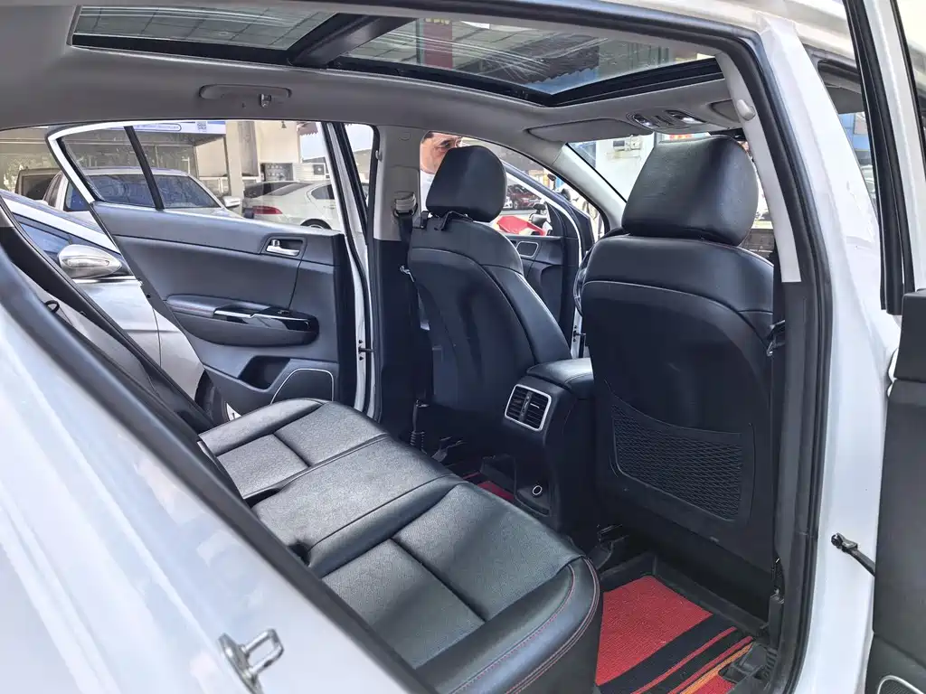 Kia KX5 — фото 9