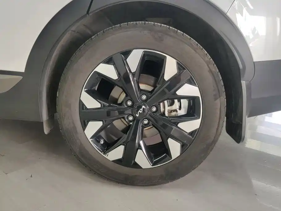 Kia Sportage — фото 6