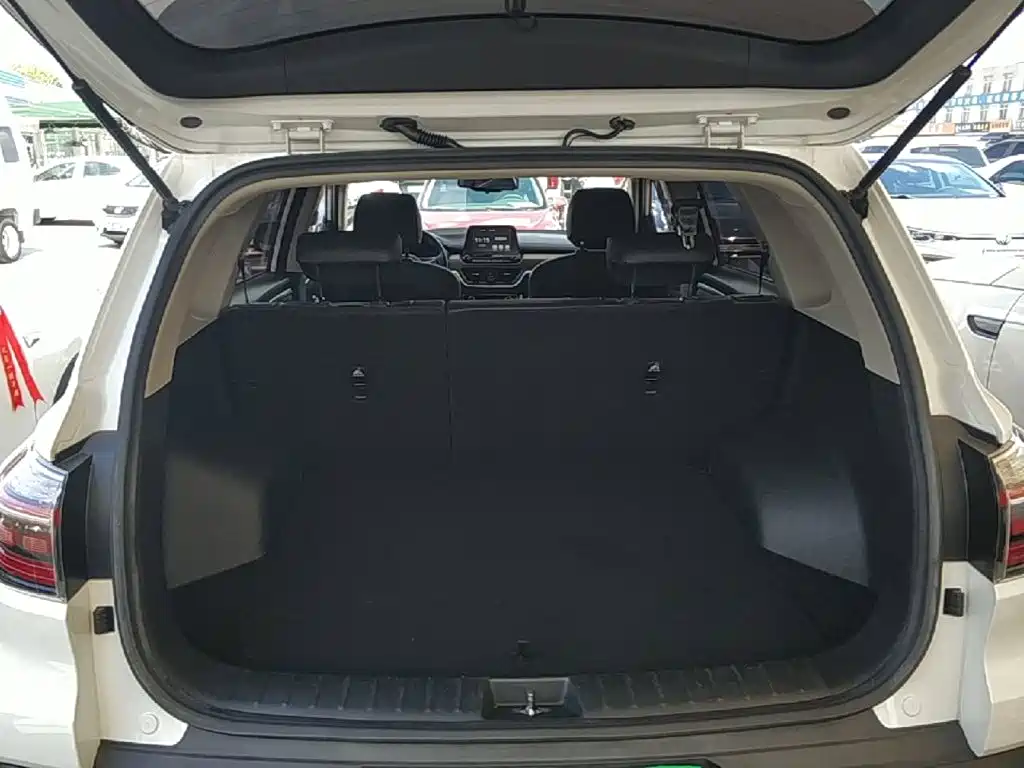Kia Sportage — фото 19