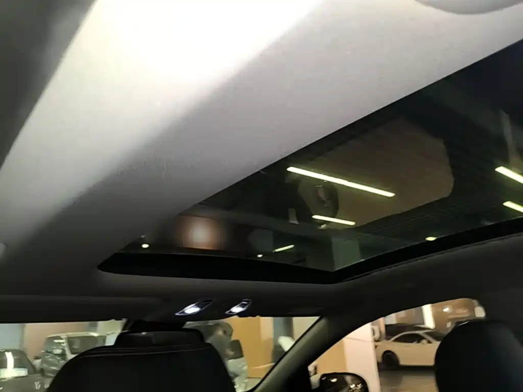 Kia KX5 — фото 18