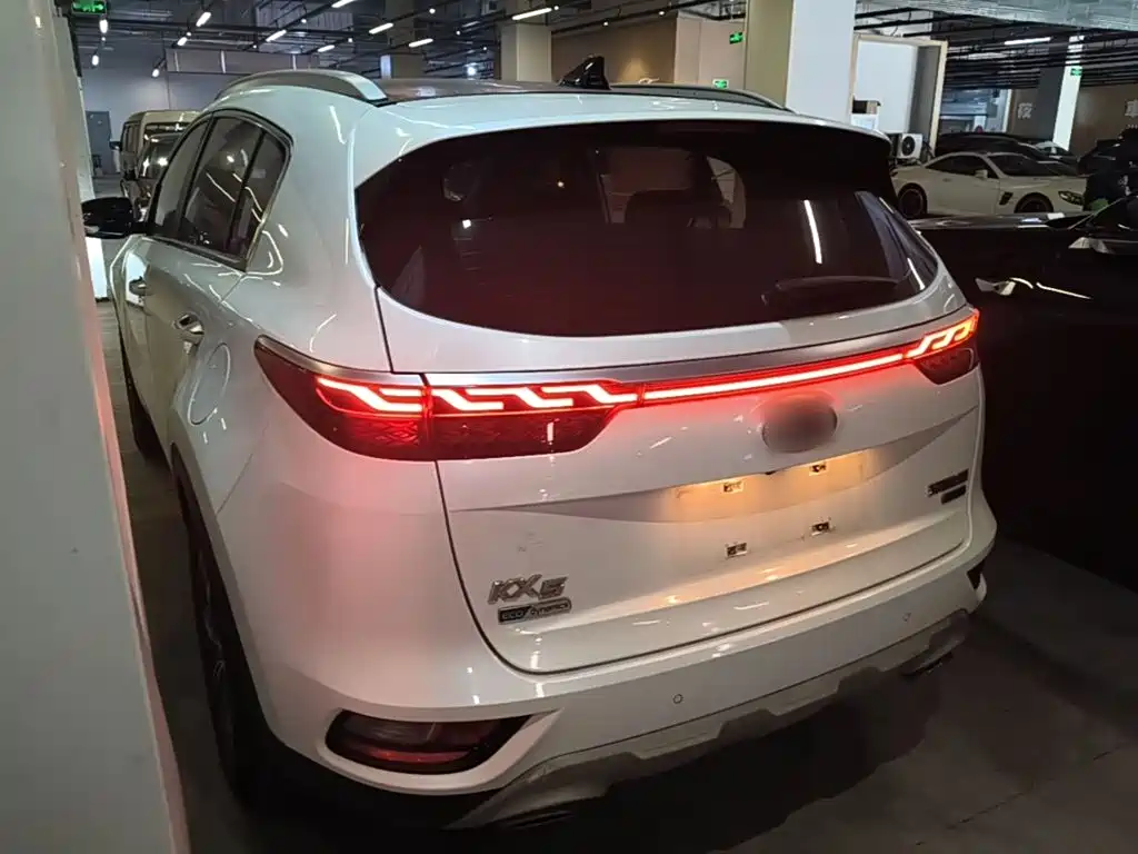 Kia KX5 — фото 5