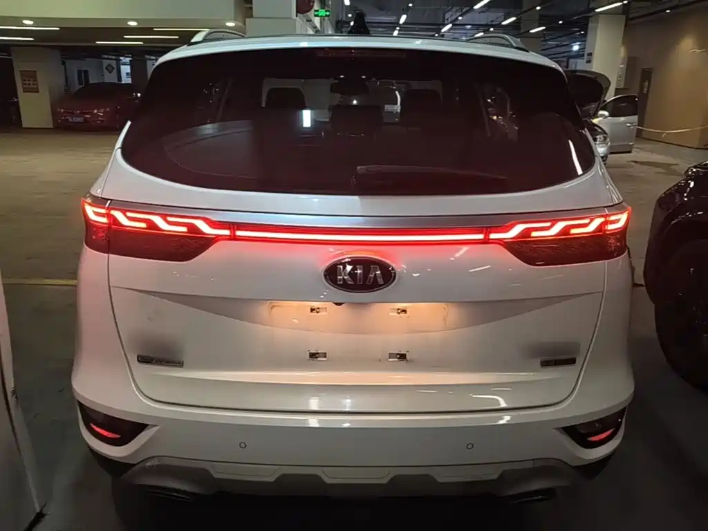 Kia KX5 — фото 6