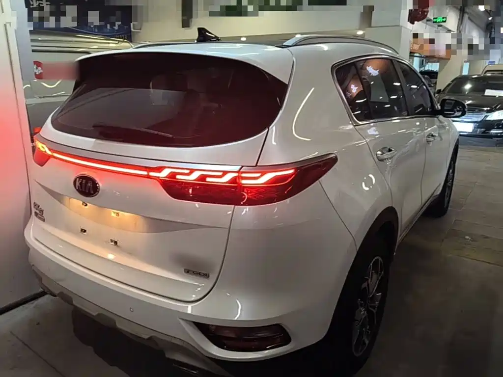 Kia KX5 — фото 7