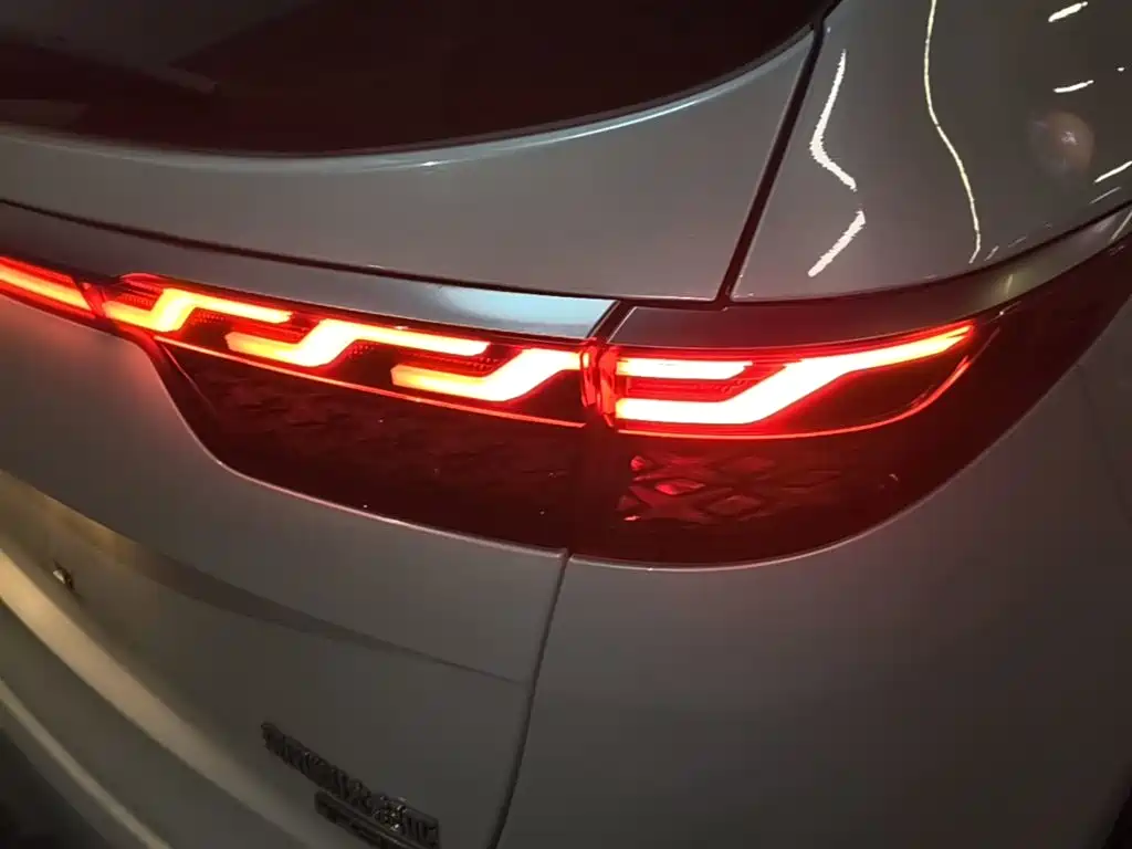 Kia KX5 — фото 8