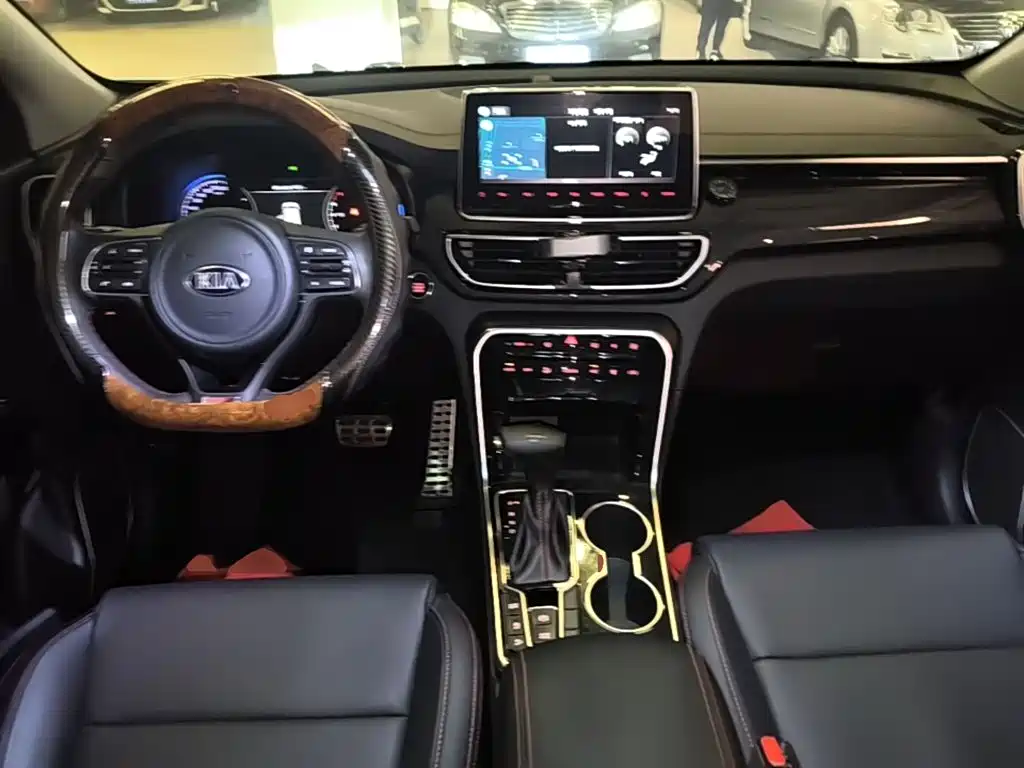 Kia KX5 — фото 10