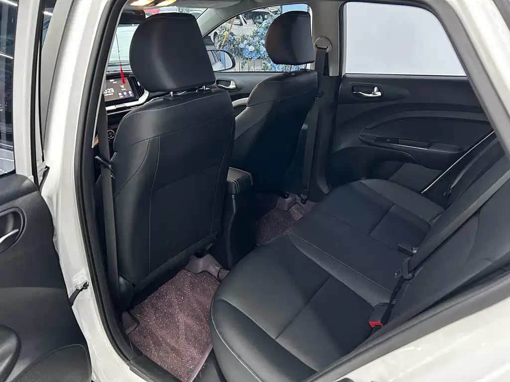 Kia KX1 — фото 5
