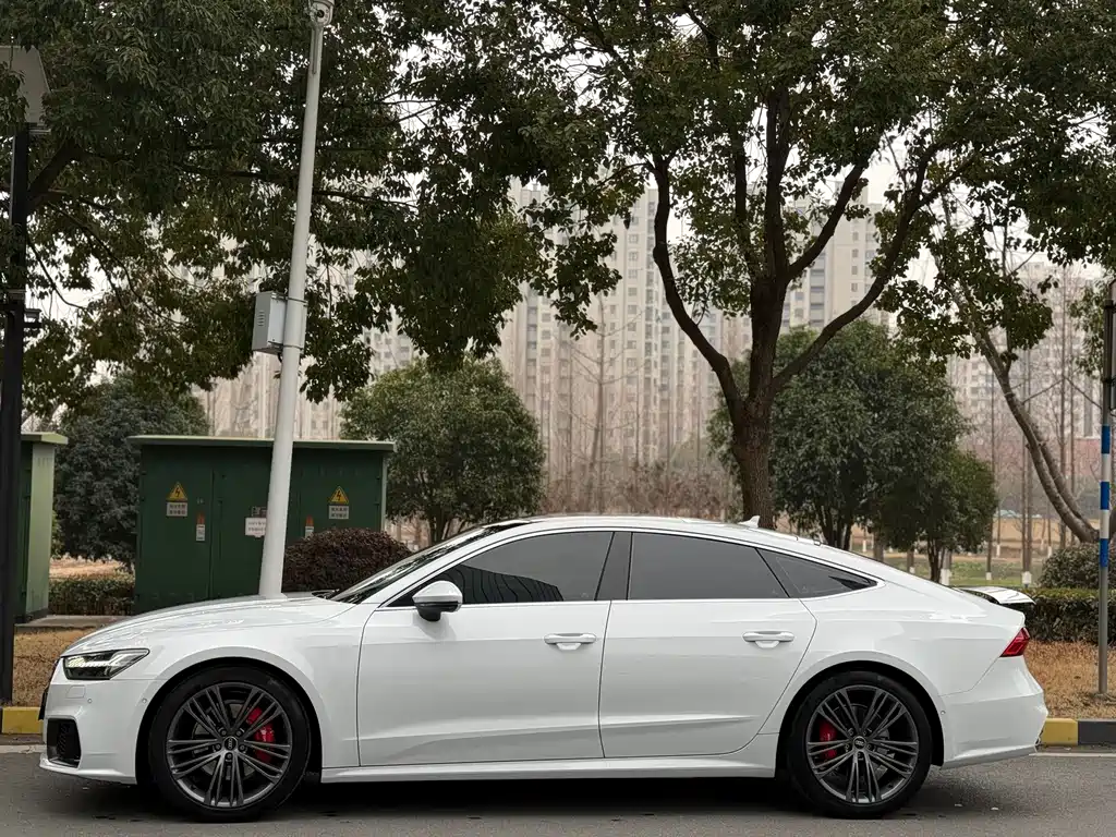 Audi A7 — фото 3