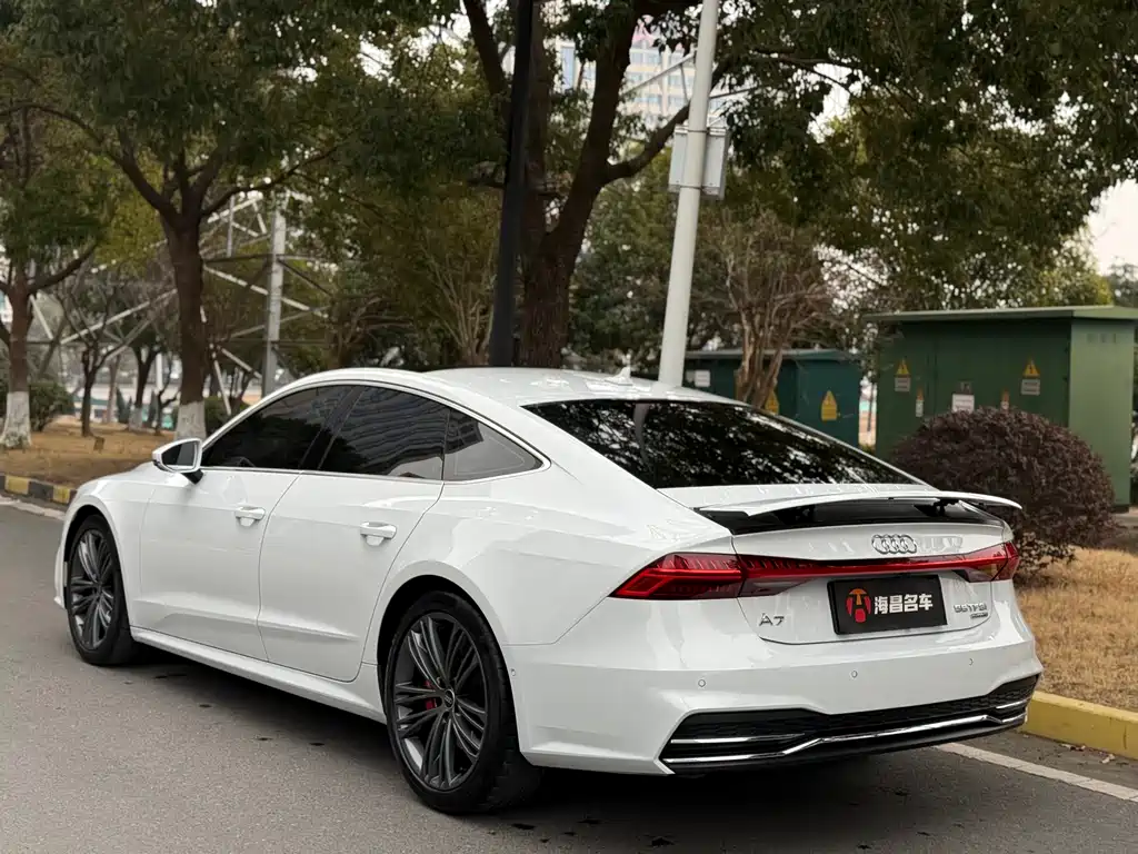 Audi A7 — фото 4