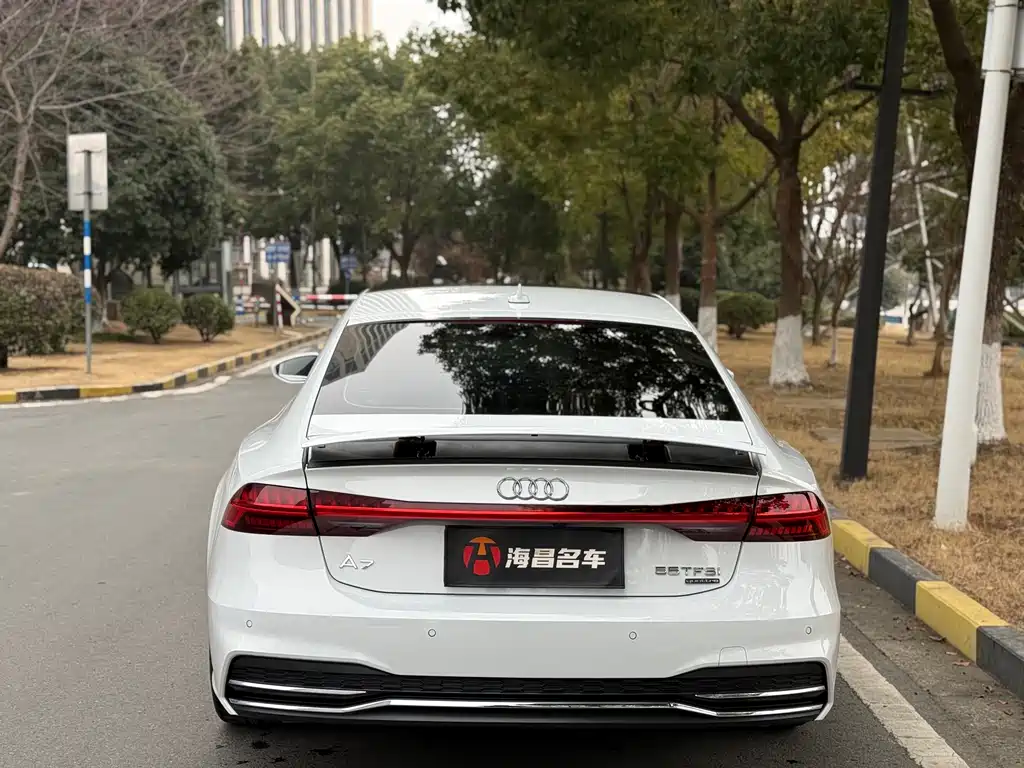 Audi A7 — фото 5