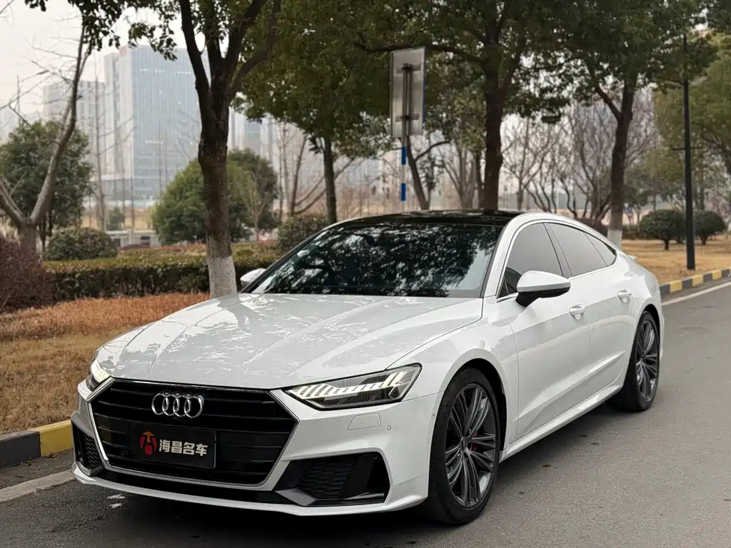 Audi A7 — фото 10