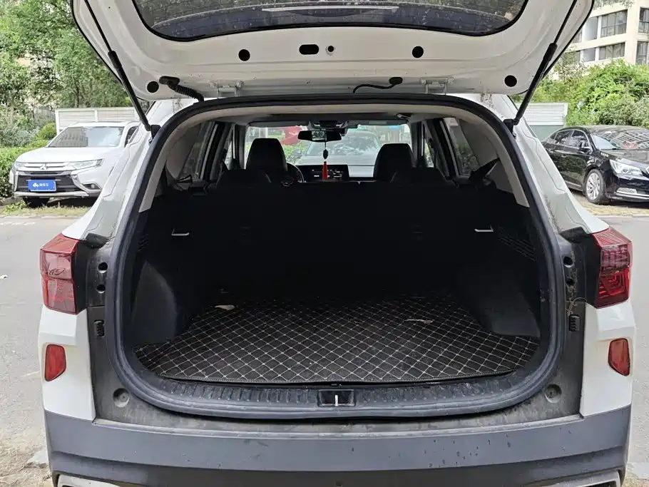 Kia KX3 — фото 4