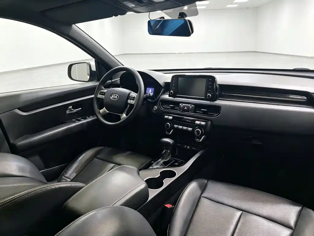 Kia KX7 — фото 11