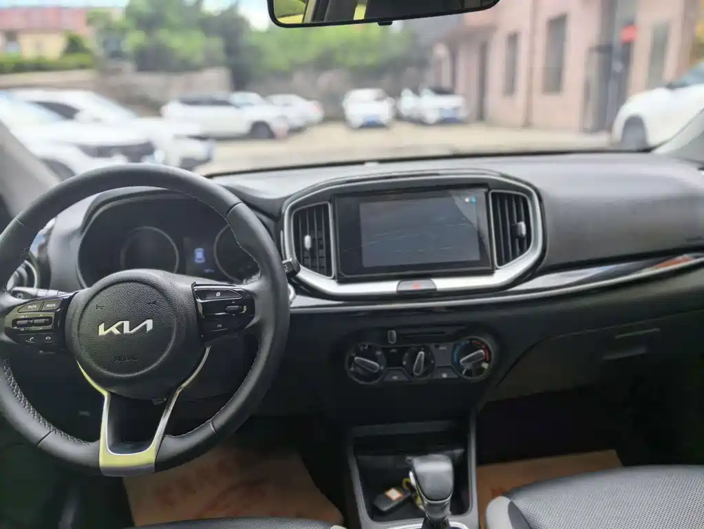 Kia KX1 — фото 5