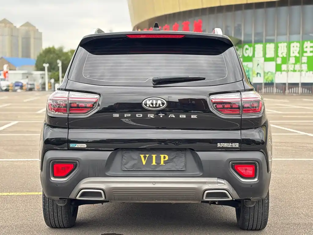Kia Sportage — фото 8