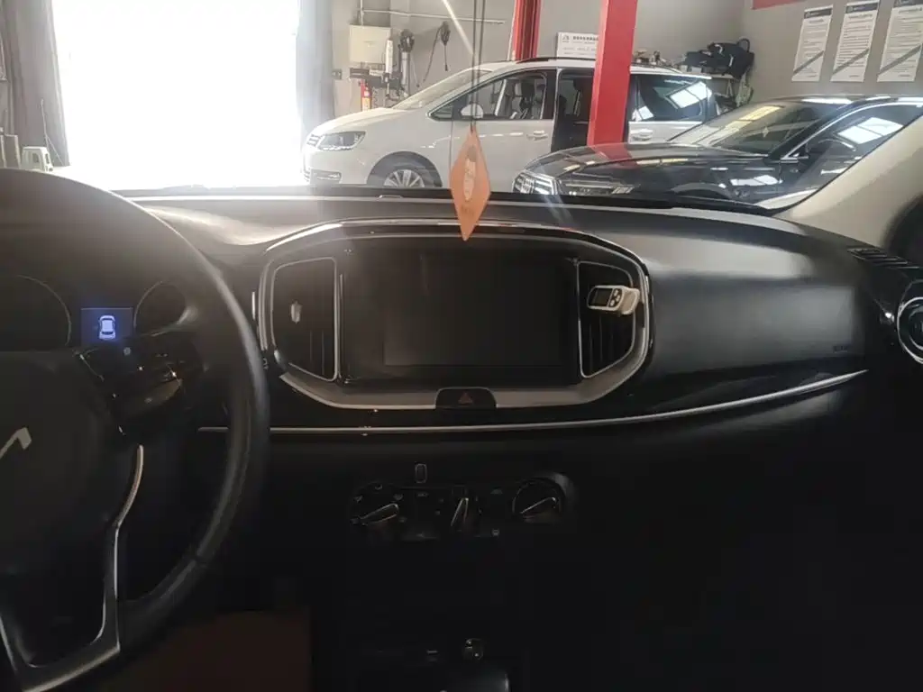 Kia KX1 — фото 13