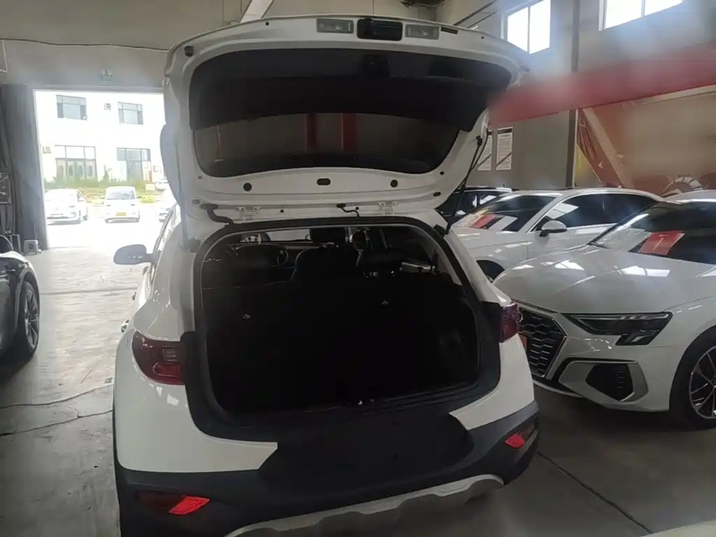 Kia KX1 — фото 19