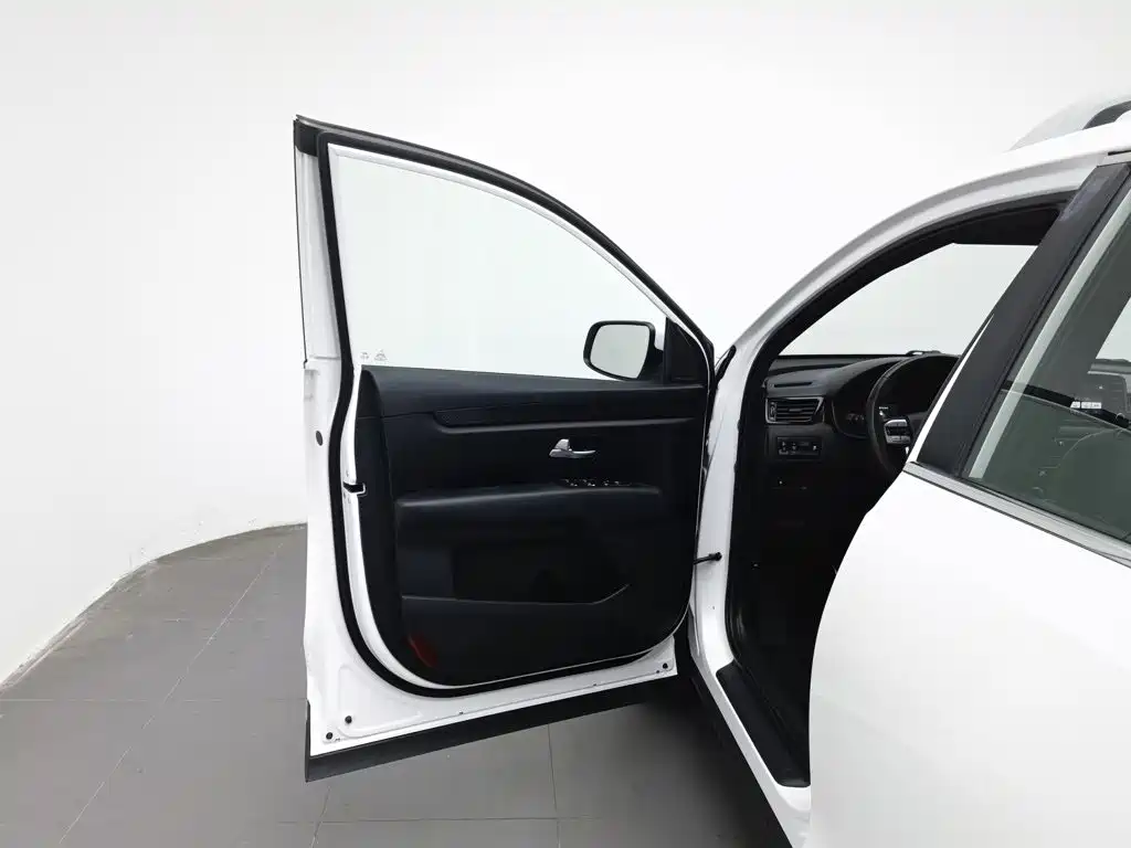 Kia KX7 — фото 8