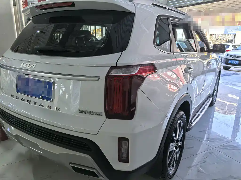 Kia Sportage — фото 5