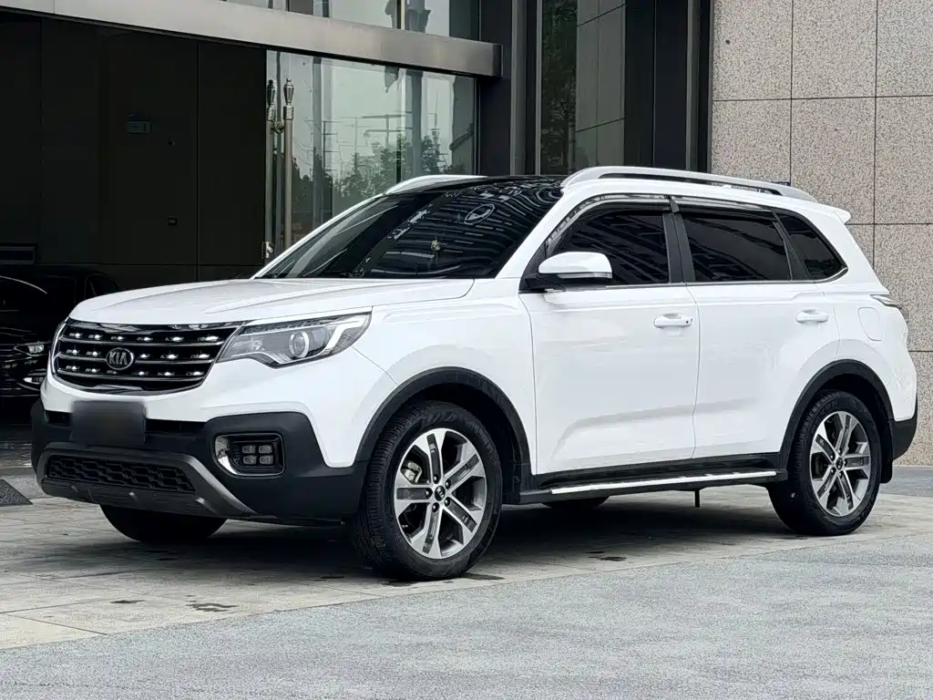 Kia Sportage — фото 5