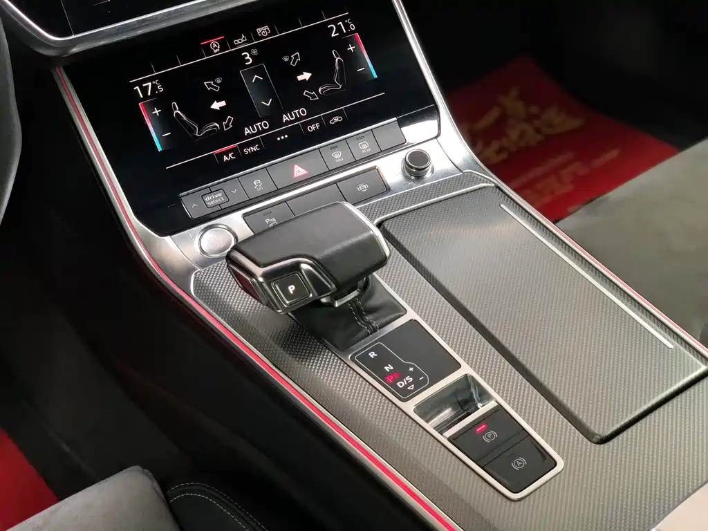 Audi A6L — фото 17
