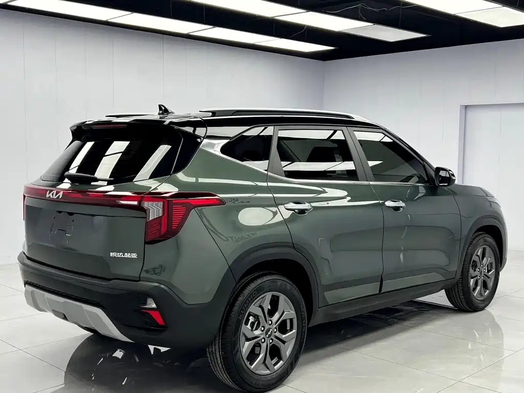 Kia Seltos — фото 4