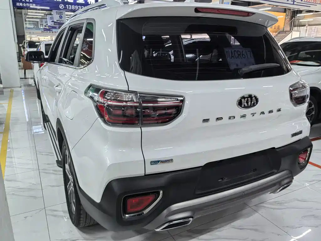 Kia Sportage — фото 4