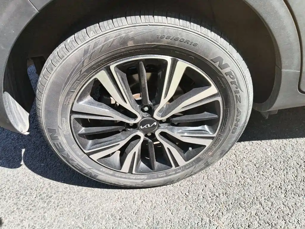 Kia KX1 — фото 24