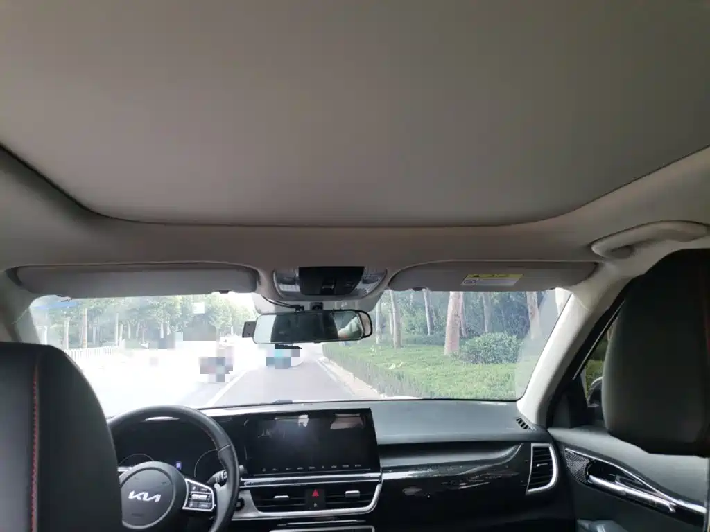 Kia KX3 — фото 14