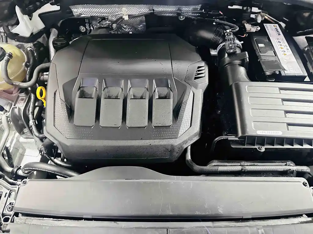 Audi Q3 Sportback — фото 17