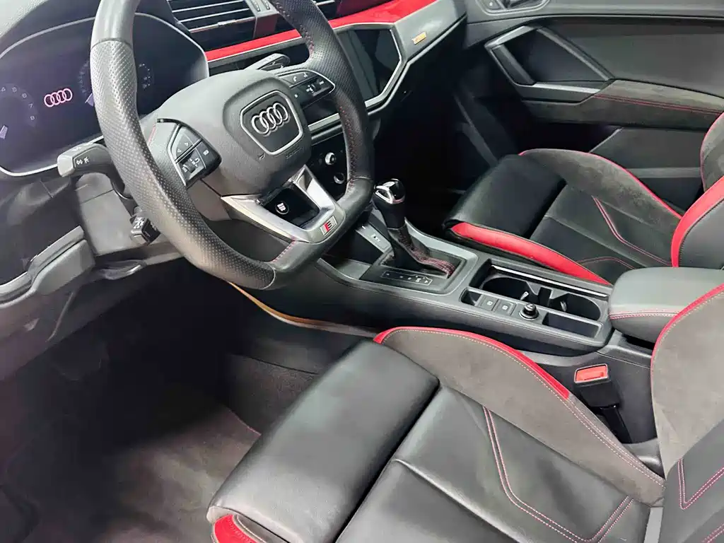 Audi Q3 Sportback — фото 9