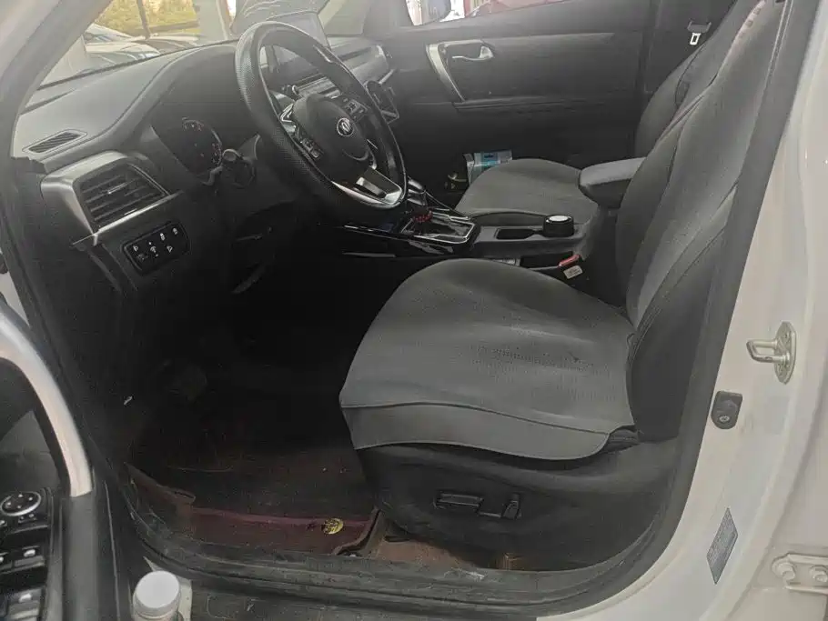 Kia Sportage — фото 9