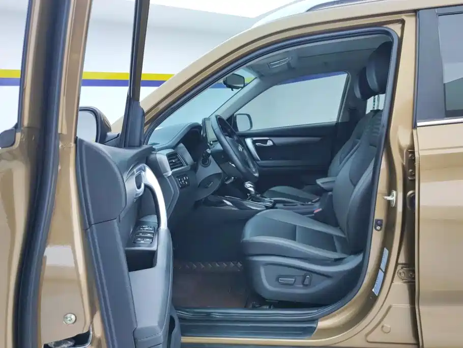Kia Sportage — фото 9